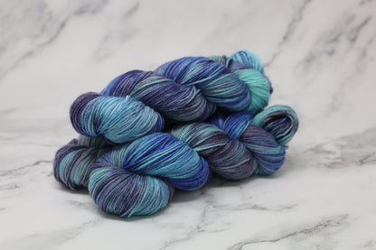 Waves - Variegated - Classic Sock