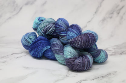 Waves - Variegated - Classic Sock