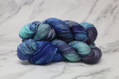 Waves - Variegated - Classic Sock