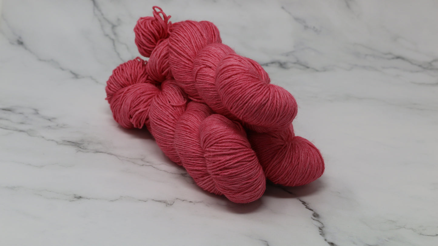 Flamingo Knees - Tonal - DK Merino