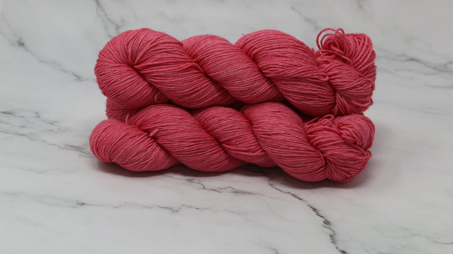 Flamingo Knees - Tonal - DK Merino