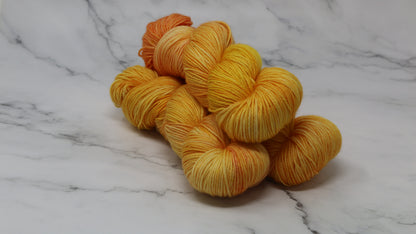 Grapefruit - Variegated - DK Merino