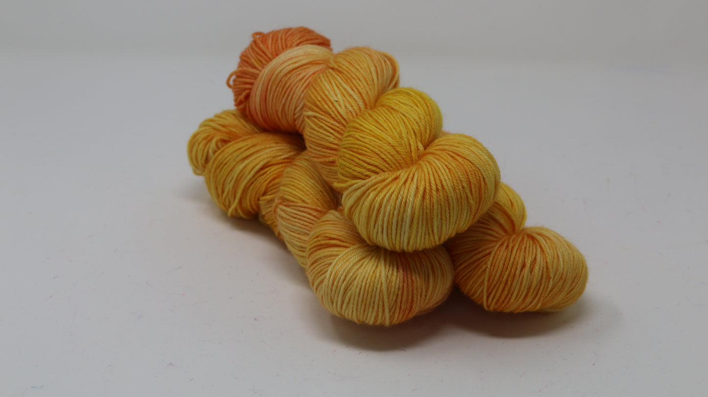 Grapefruit - Variegated - DK Merino