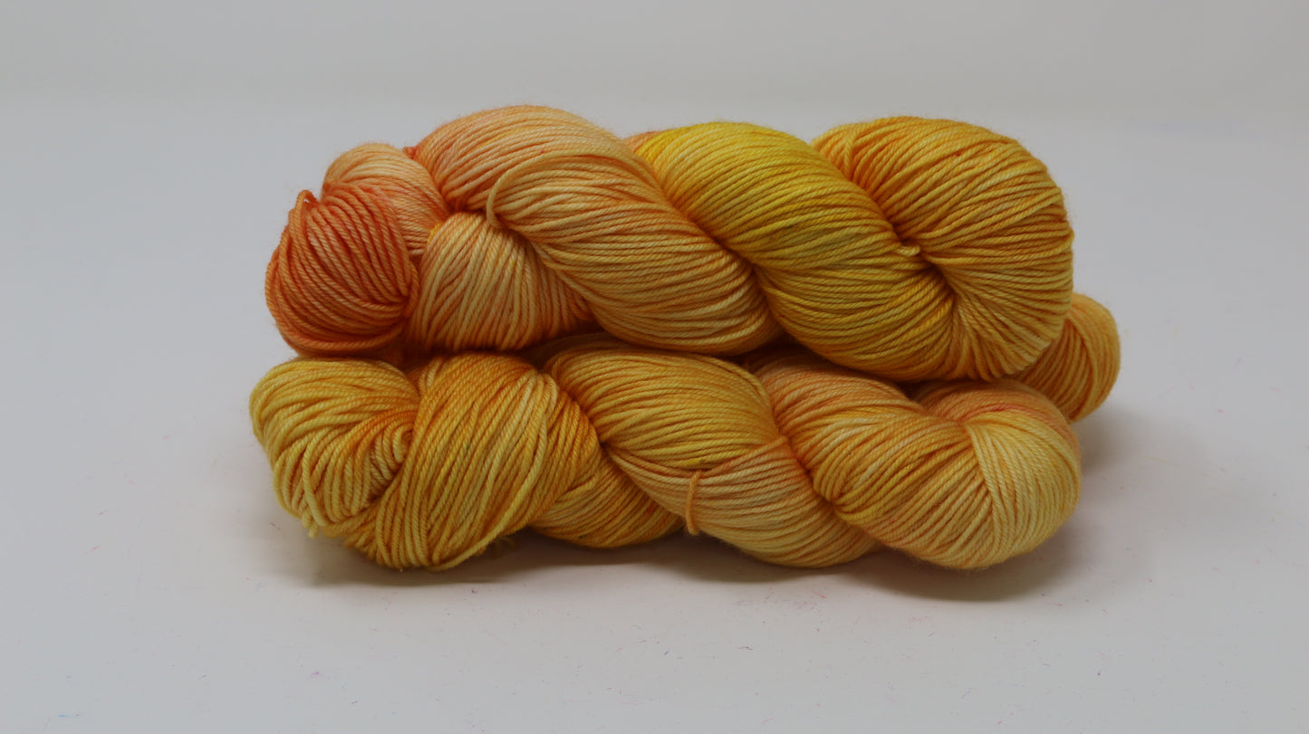Grapefruit - Variegated - DK Merino