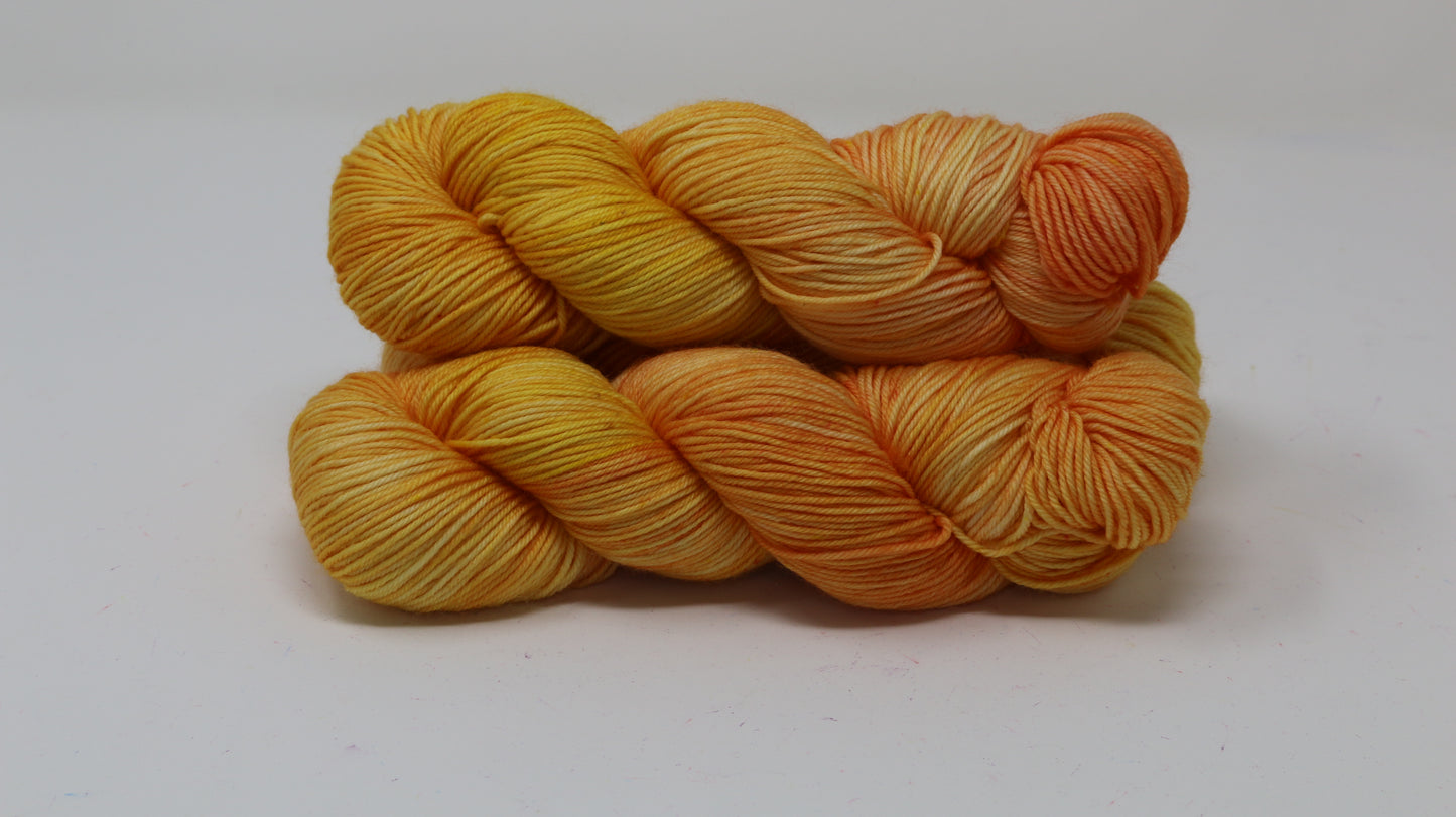 Grapefruit - Variegated - DK Merino