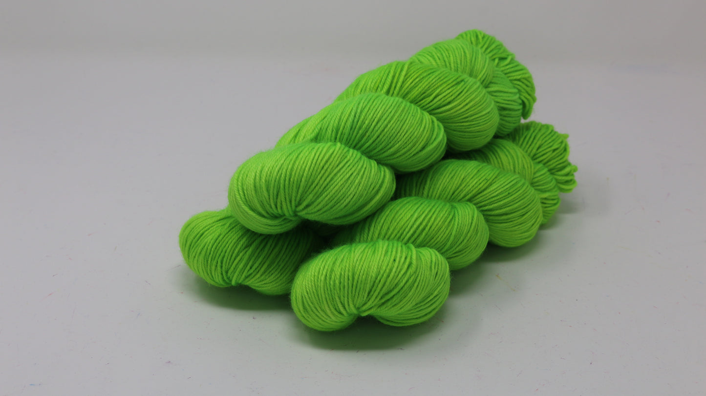 Radioactive - Tonal - DK Merino