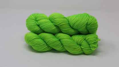Radioactive - Tonal - DK Merino
