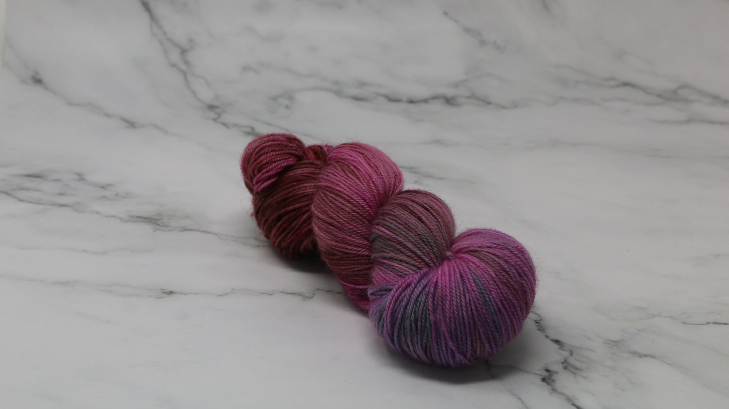 Wilted Carnation - Variegated - BFL Sock
