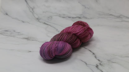Wilted Carnation - Variegated - BFL Sock