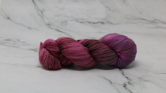 Wilted Carnation - Variegated - BFL Sock