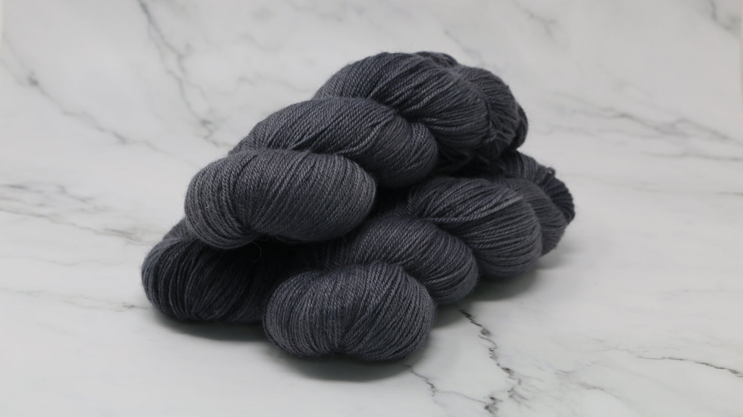 Smoke - Tonal - BFL Sock