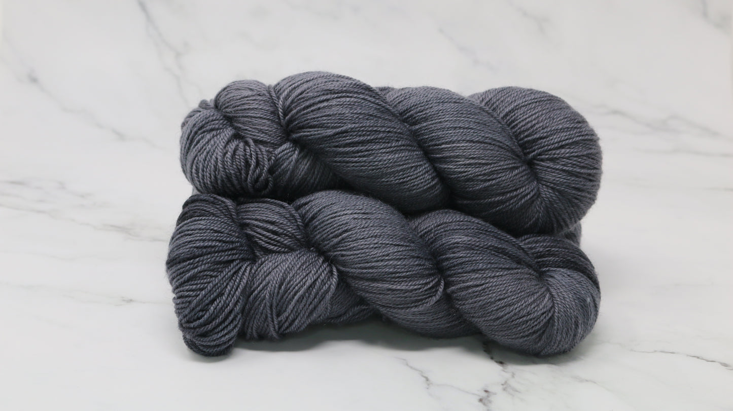 Smoke - Tonal - BFL Sock