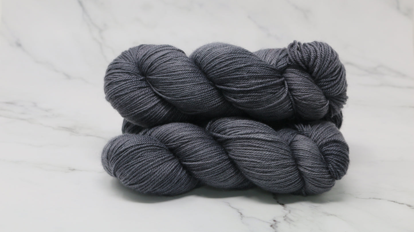Smoke - Tonal - BFL Sock