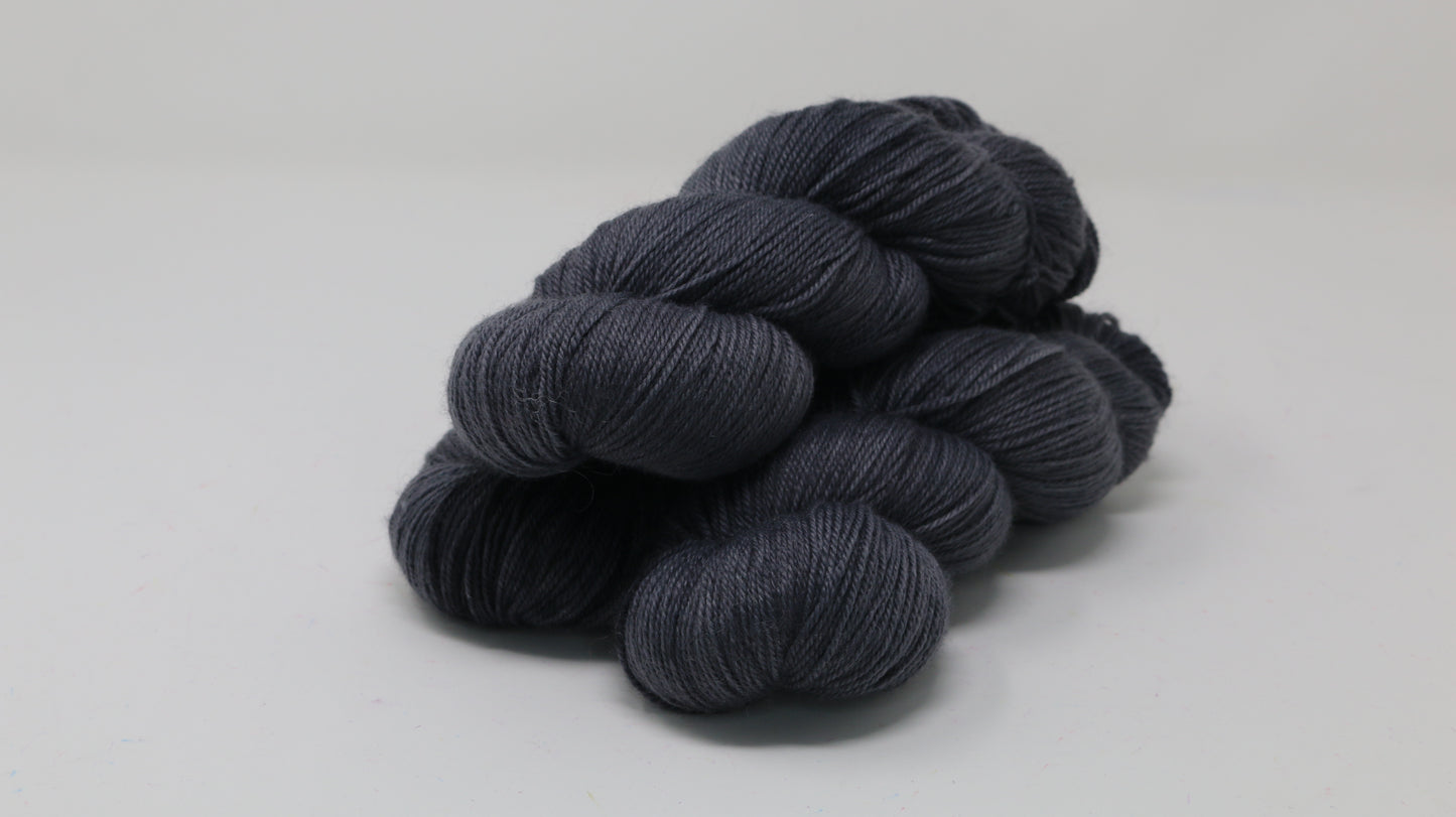 Smoke - Tonal - BFL Sock