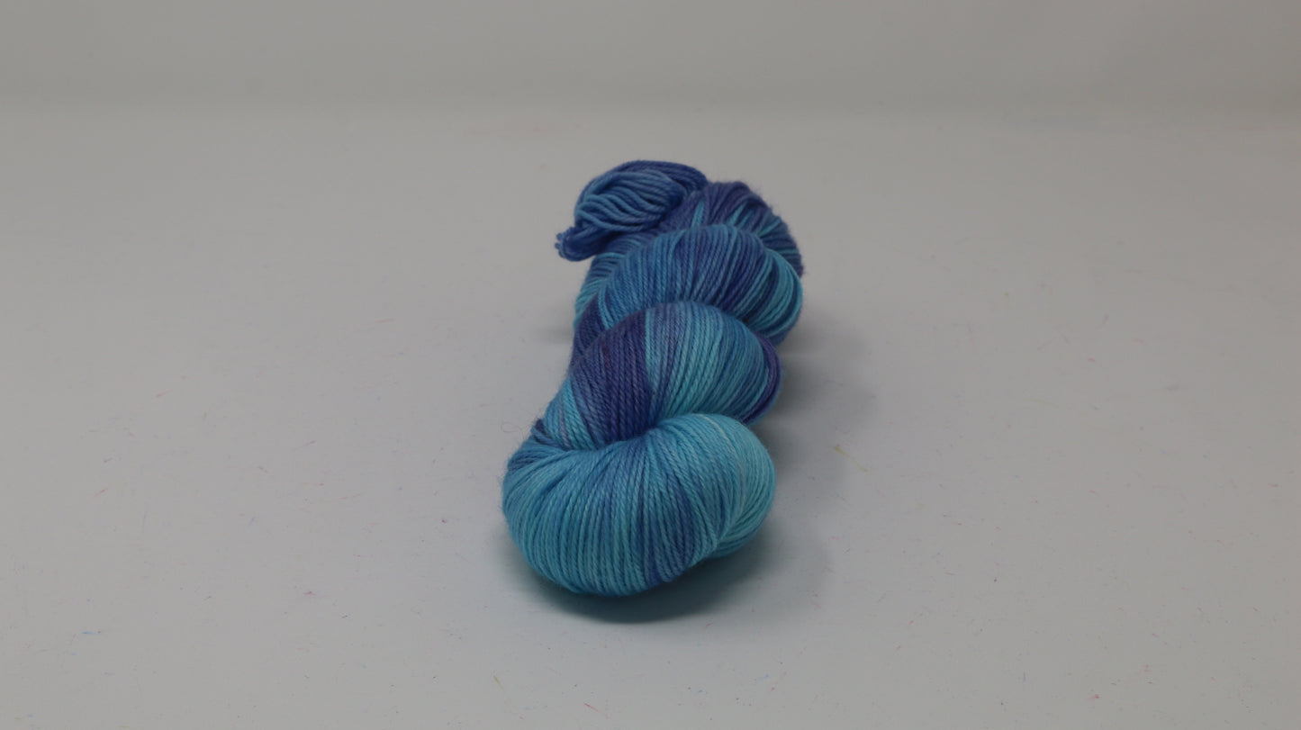 Love Triangle - Variegated - Classic Sock