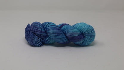 Love Triangle - Variegated - Classic Sock