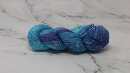 Love Triangle - Variegated - Classic Sock
